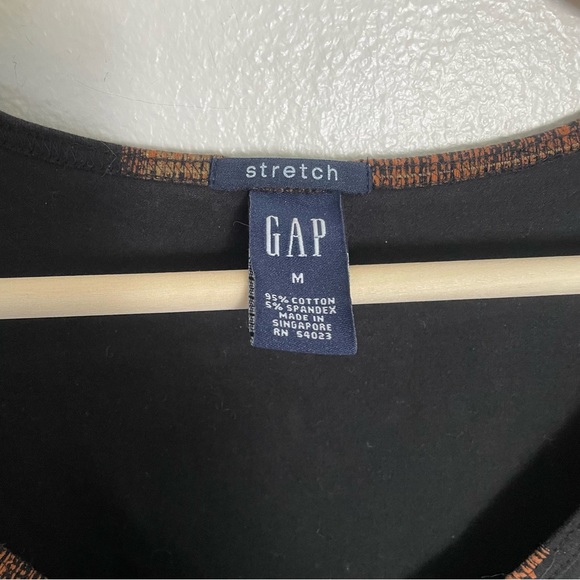 Gap Stretch V-Neck Tank Top Black & Orange Abstract Print Size Medium - Picture 3 of 5